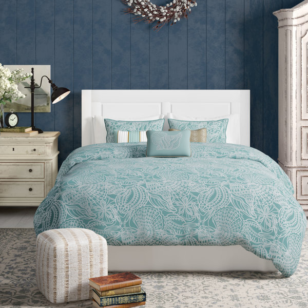 Rosecliff Heights Latrobe Seafoam Blue Microfiber Reversible Coastal 7 Piece Comforter Set